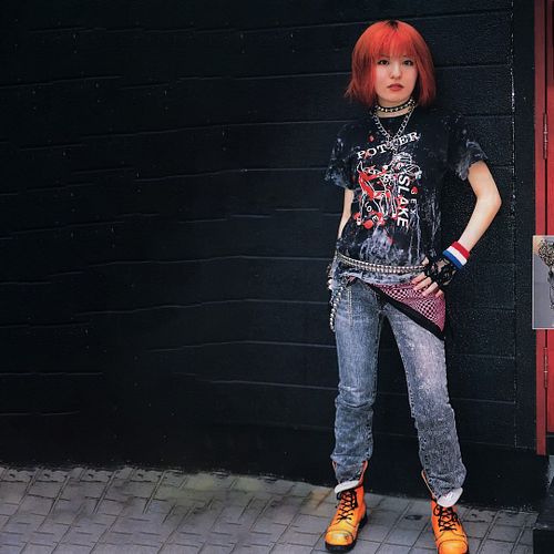 Harajuku PUNK girl (Kera 2002)
Very nice color coordination and her boots are sublime!
.
.
.
.
.
.
.
.
#日本のファッション #原宿ファッション #...