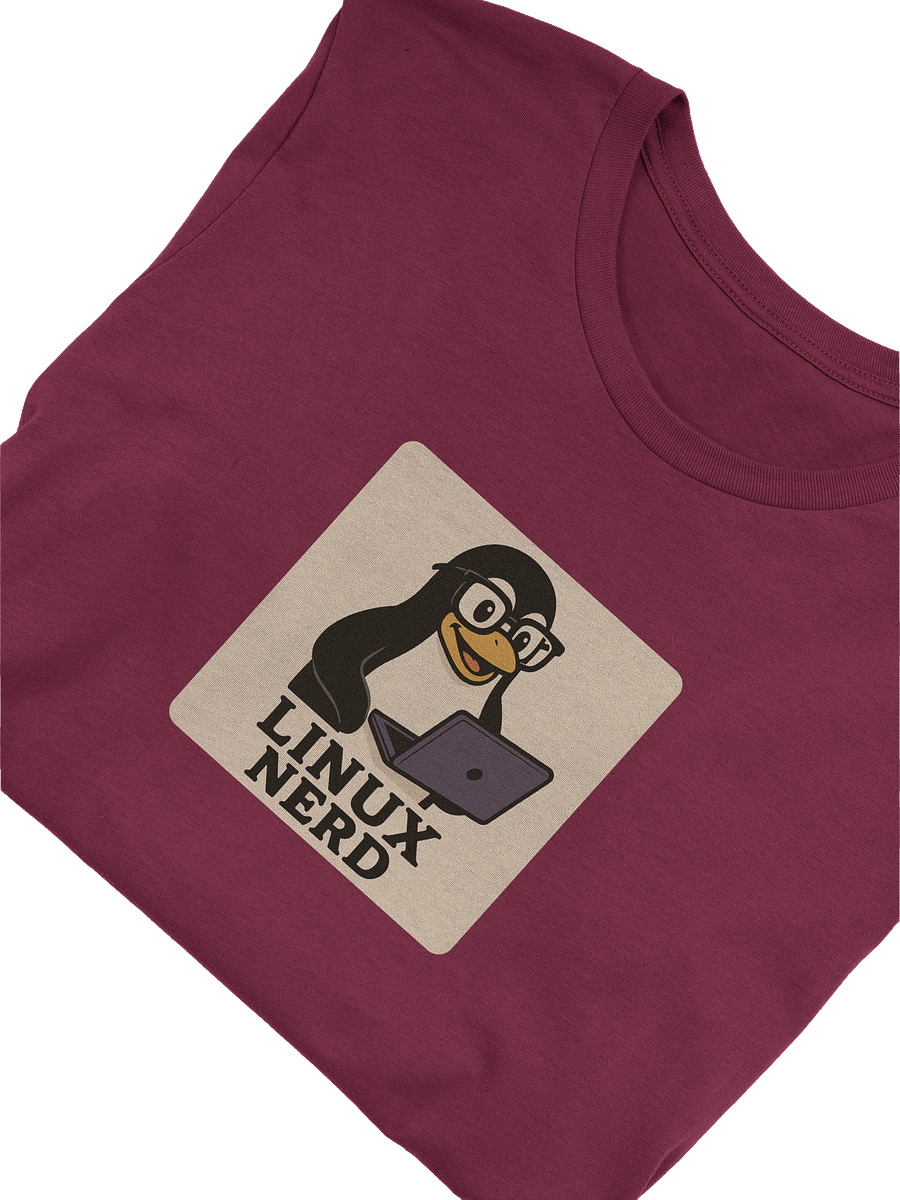 "Linux Nerd" T-Shirt product image (3)