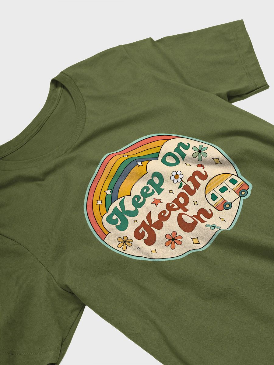 Retro Rainbow 'Keep On Keepin' On' T-Shirt product image (33)
