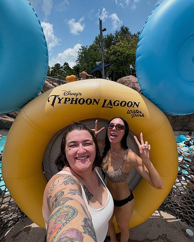 Happy birthday @briharrris !! 🖤 my BROTHER. What a treasure you are🥲 Human sunshine incarnate and the kindest soul. What a st...