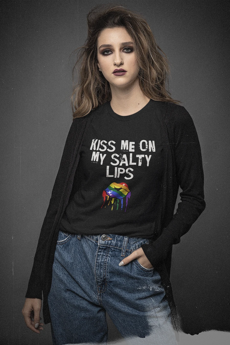 LGBTQ+ T-Shirt - Kiss Me On My Salty Lips - Rainbow (dark) product image (7)
