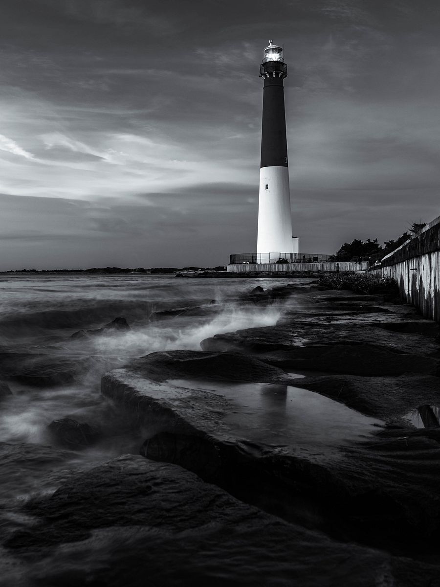 Beacon B&W product image (1)