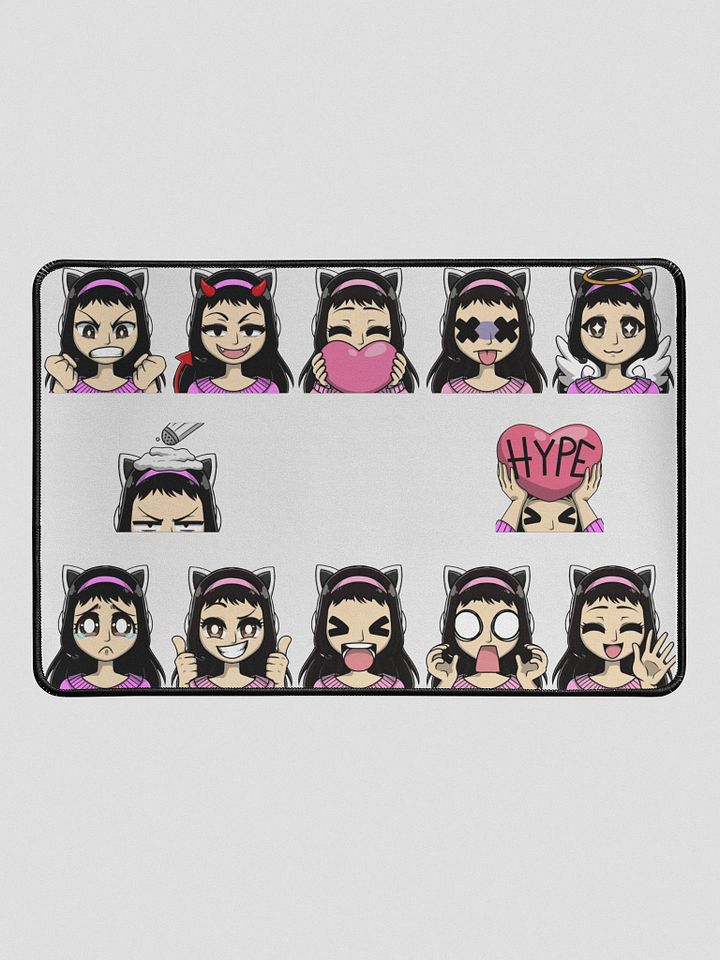 Finny Emote Desk Mat 12