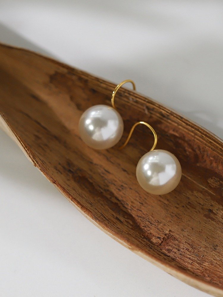 Classic Pearl Drop Hook Earrings | 18K Gold Plated product image (2)