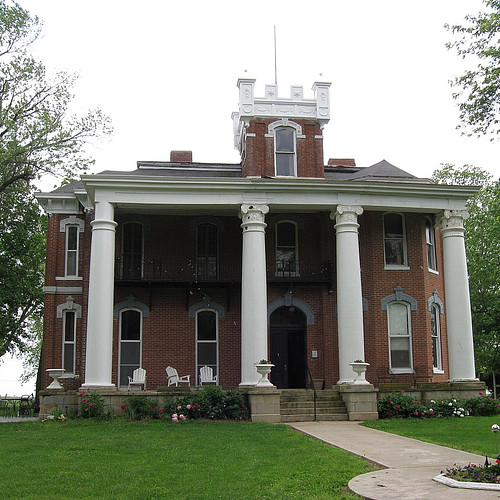 Ravenswood was built in Cooper County, MO, in 1880. What do you think about this house?