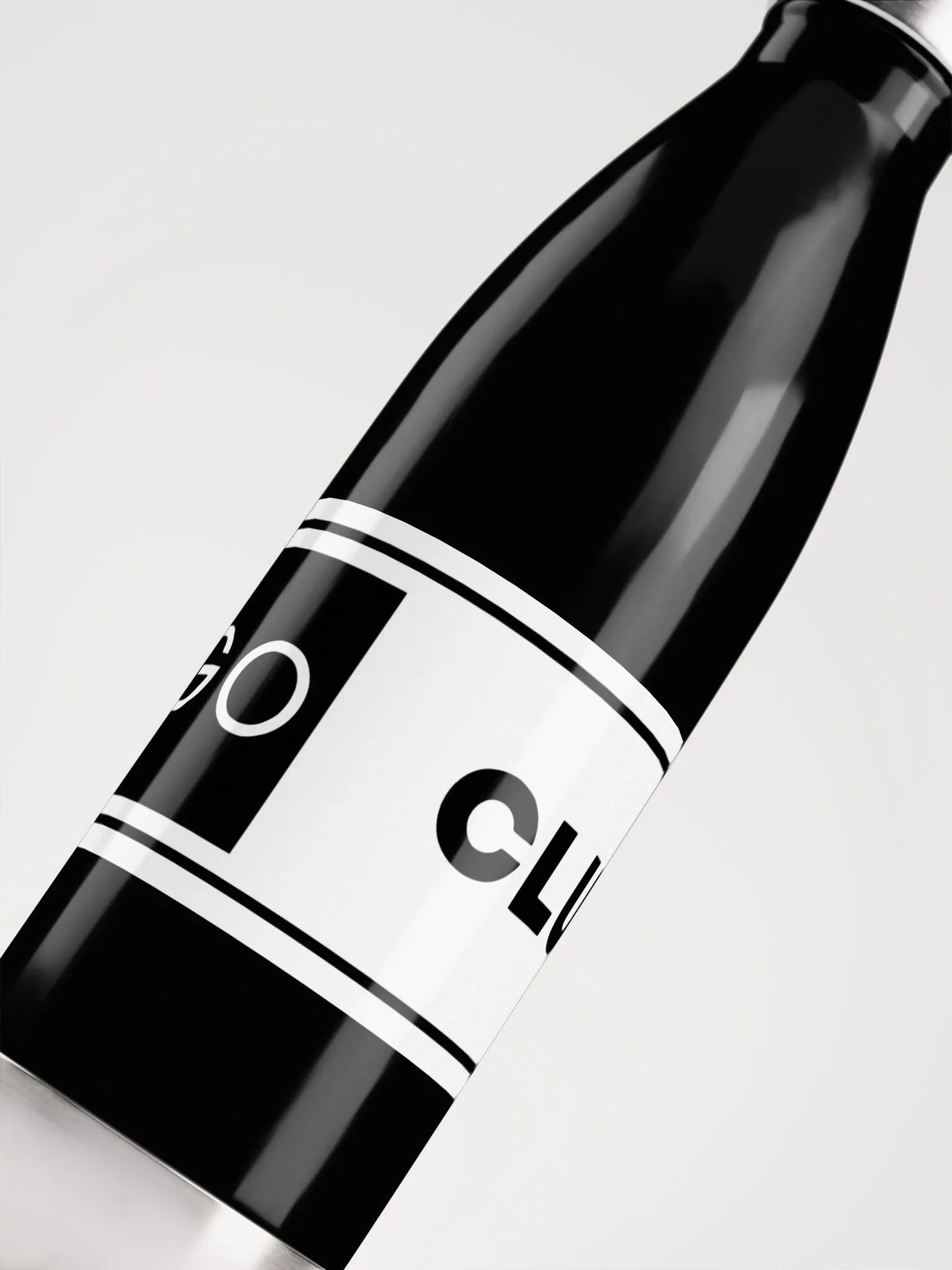 Puggo Club flask product image (5)
