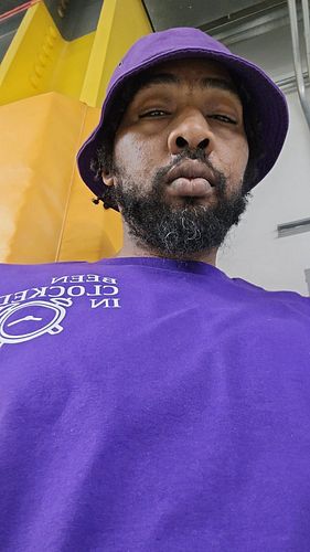 Kashi Kruegerr I been clocced in my bwoy! Fw his merch!