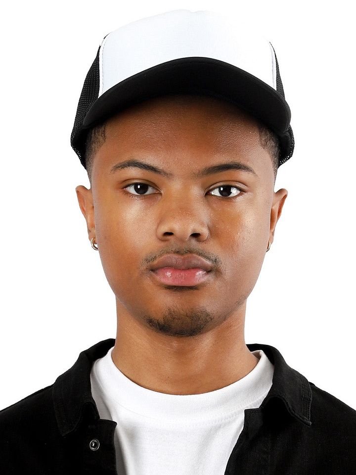 Trucker hat product image (1)