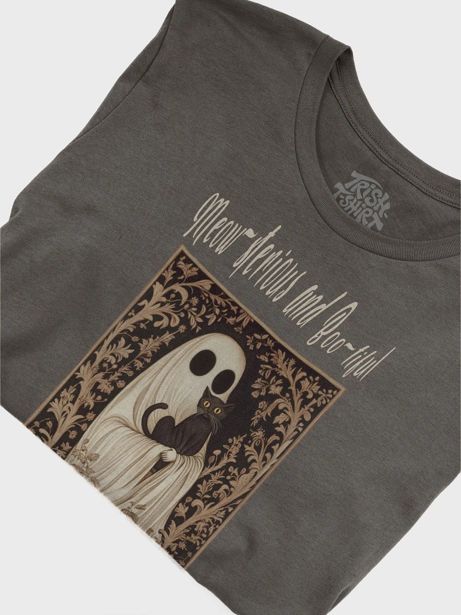 Funny Vintage Style Halloween Cat and Ghost T-Shirt product image (6)
