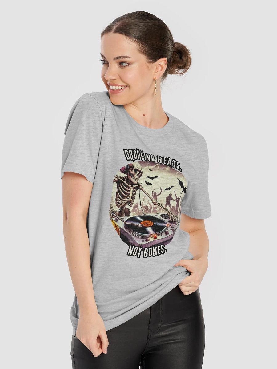 Spooky Skeleton DJ T-Shirt product image (47)