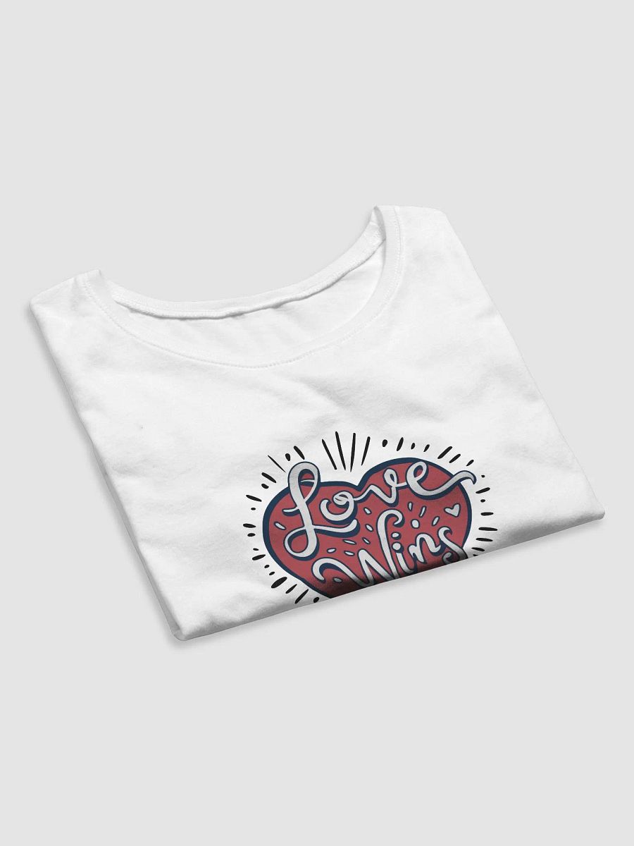 Love Wins Heart Crop Top product image (5)