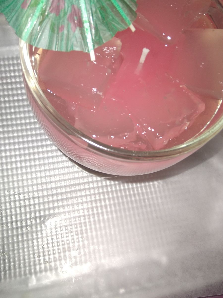 Watermelon Punch Champagne Glass Candle product image (1)