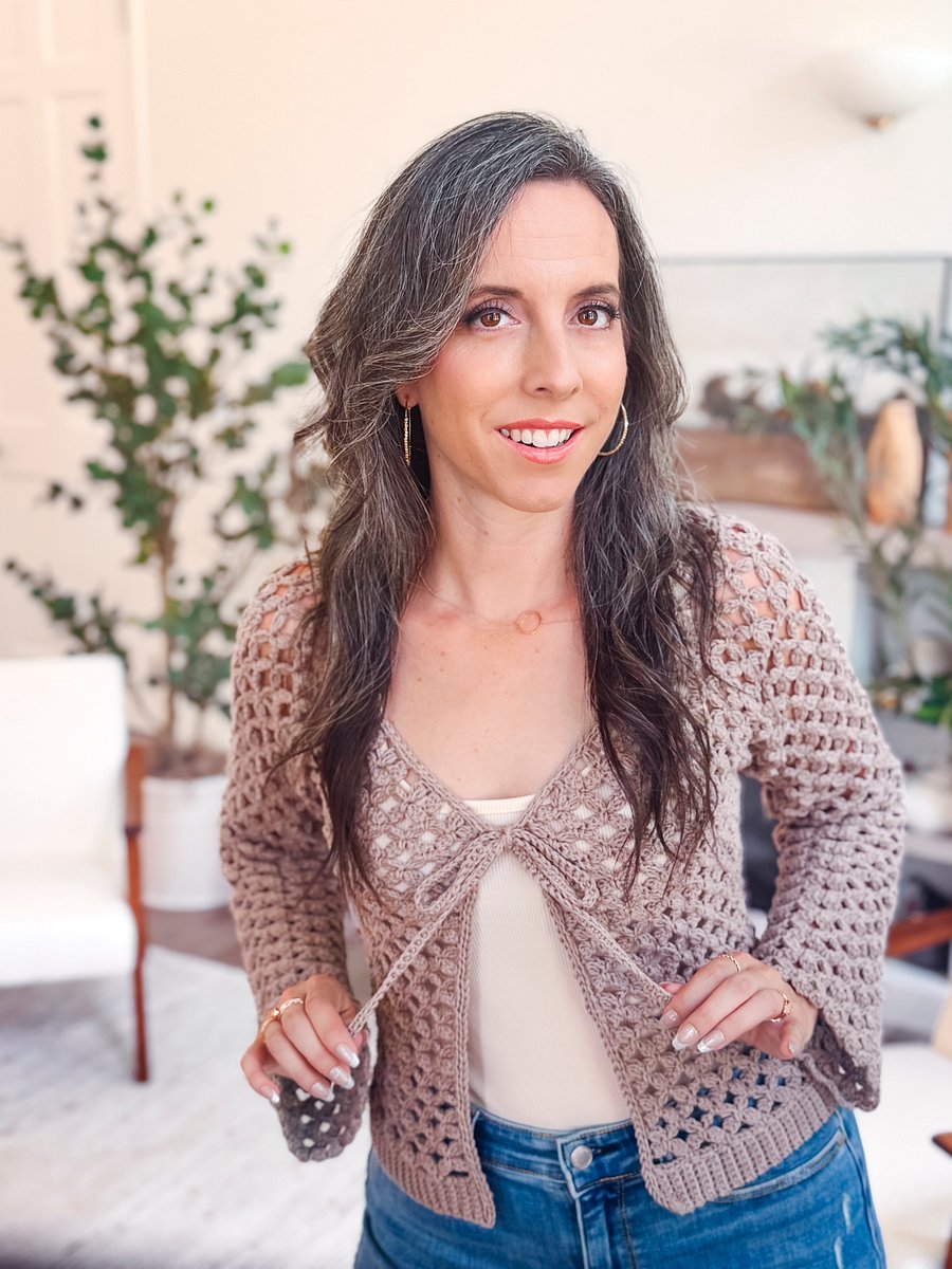 Circle Leaf V-Neck Crochet Cardigan Pattern product image (4)