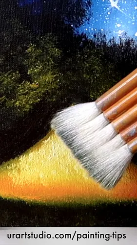 Amazing way to Paint Glowing Tent and Starry Night #acrylicpainting #paintingforbeginners #easyart
BRUSHES - https://urartstu...