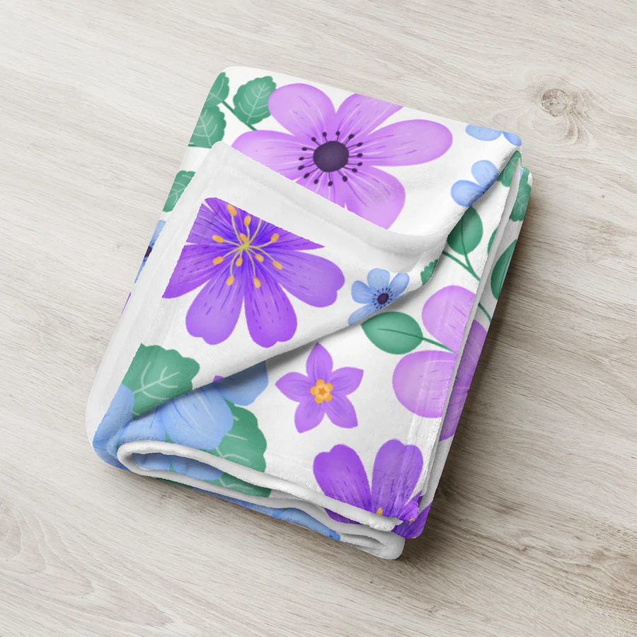 Vibrant Floral Blooms Blue Mauve Purple Blanket - White product image (7)