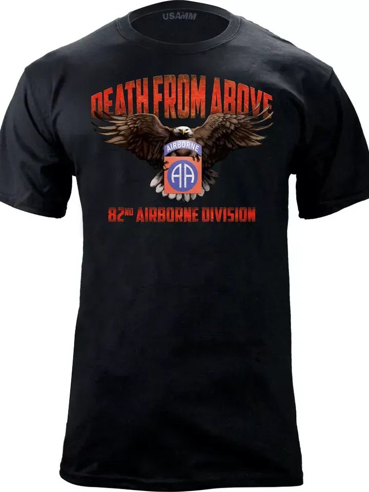 US Army 82nd Airborne Division Eagle and Shield Bold Colors Veteran T-Shirt product image (1)