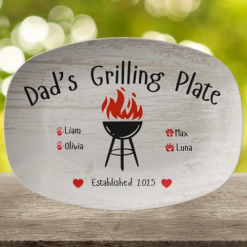 Check out the Custom Dad's Grilling Plate. Perfect for Fathers Day. Get yours today at https://ccicreativestudio.etsy.com/lis...