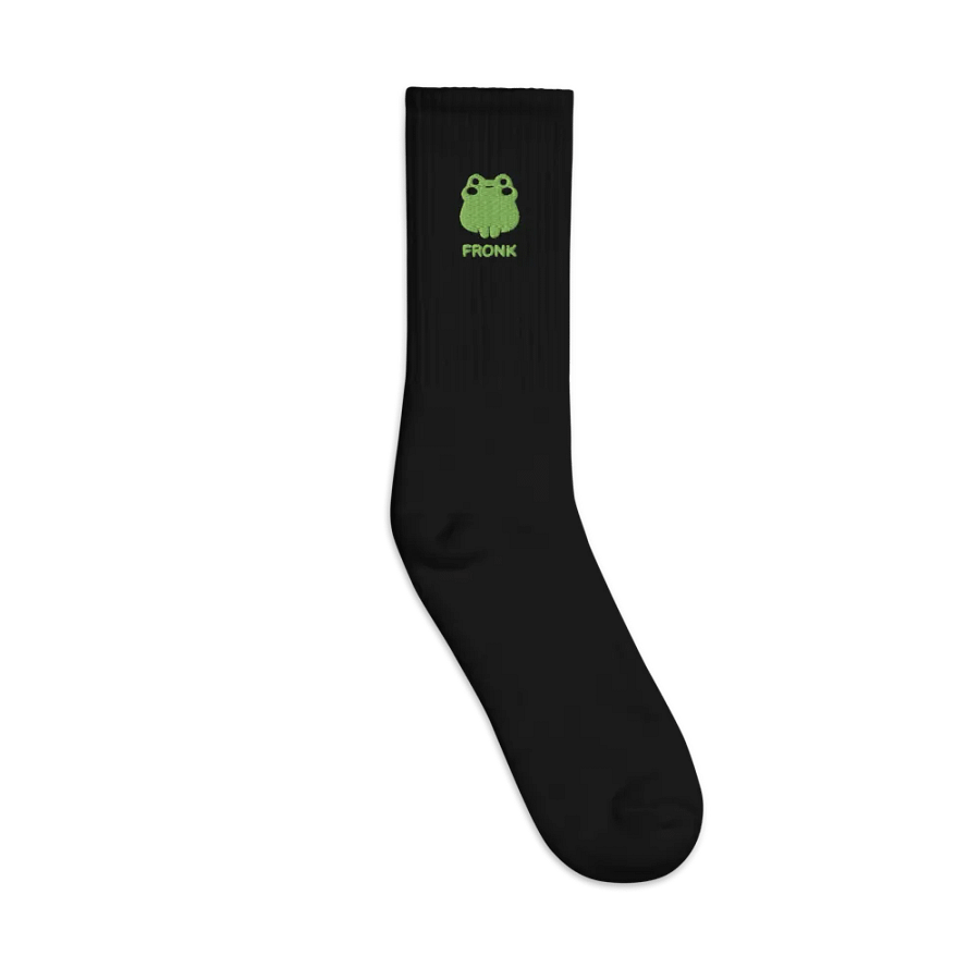 Man I Love Frogs Embroidered Cew Socks product image (1)