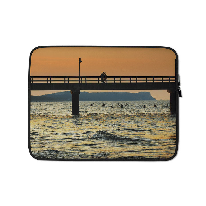 Laptoptasche - Liebespaar-Silhouette im Sonnenuntergang am Meer product image (1)