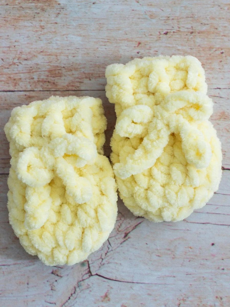 Crochet Pattern: Easy and Warm Baby Mittens product image (7)