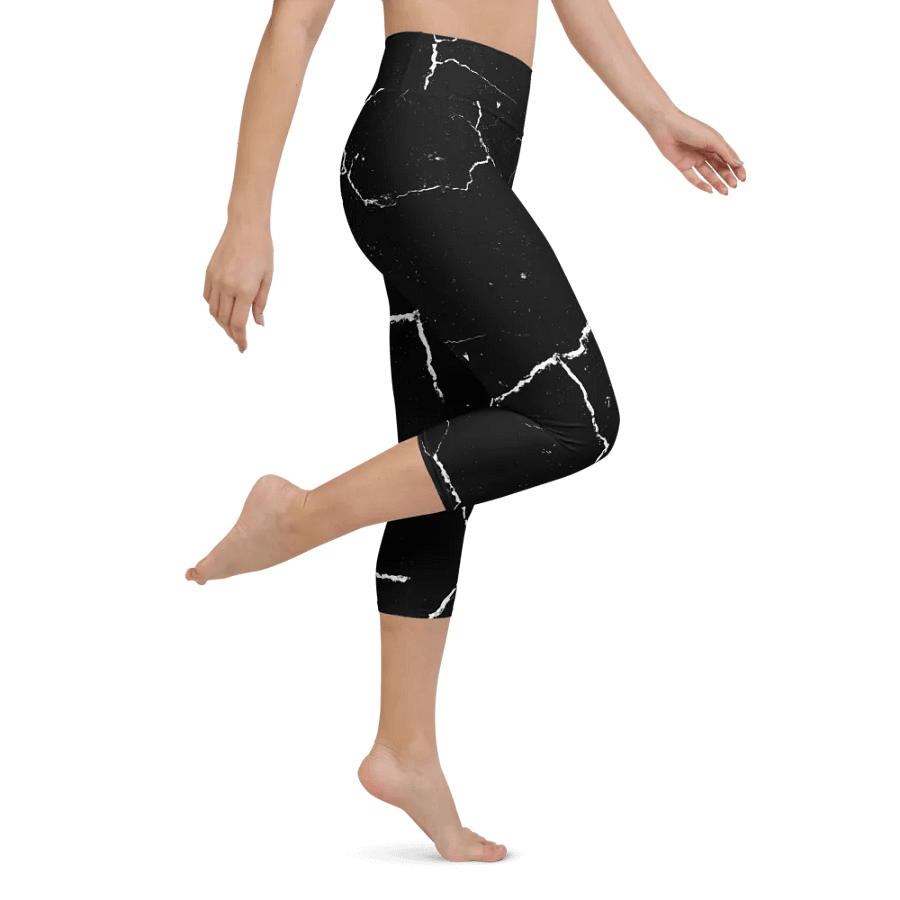 Cracked Network Yoga Capri Leggings product image (1)