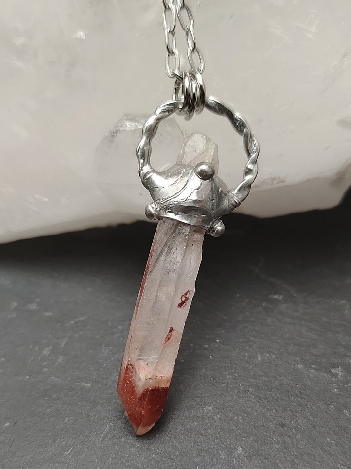 Sorcery Talisman - Blood Quartz Rod product image (2)