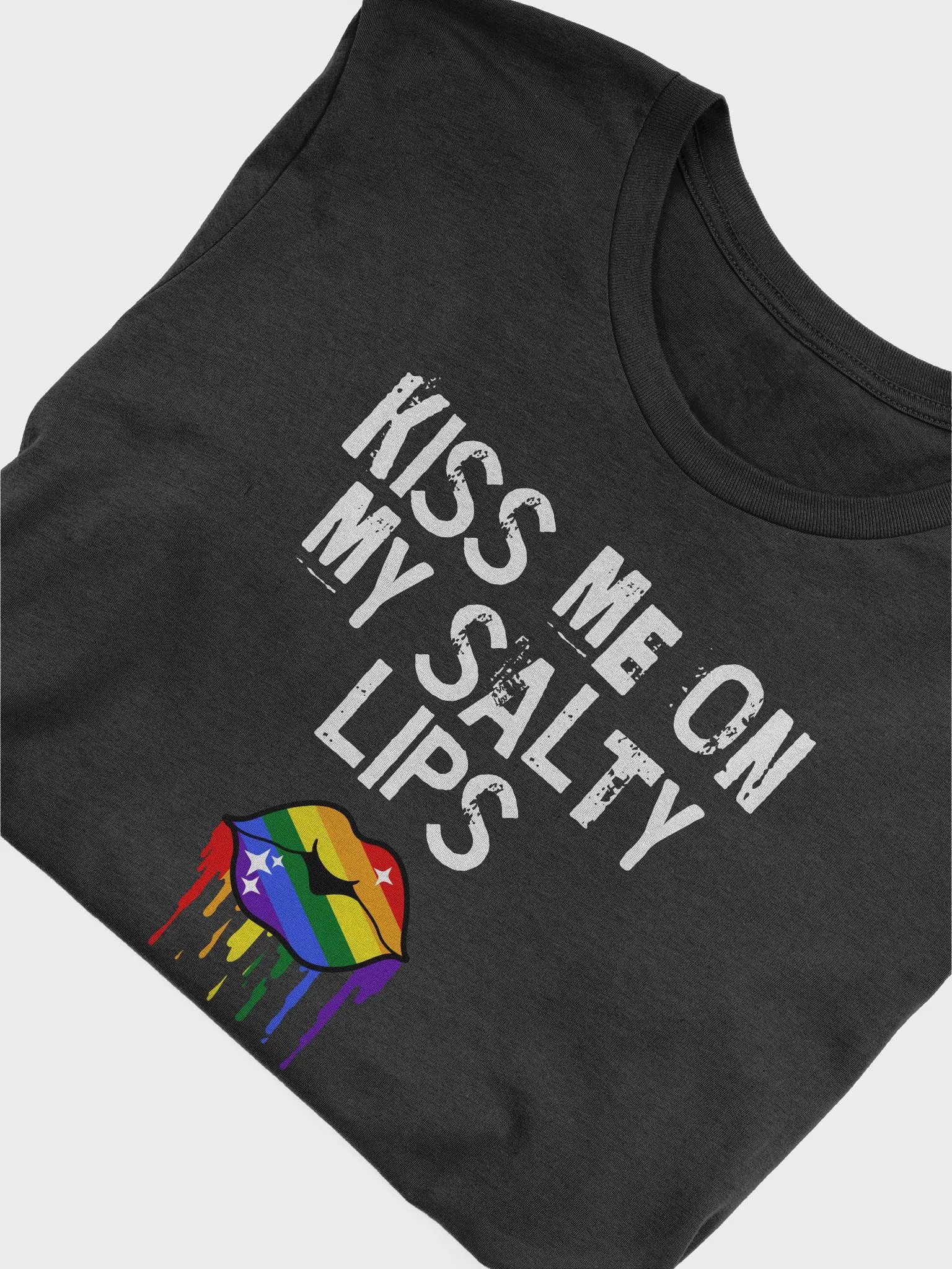 LGBTQ+ T-Shirt - Kiss Me On My Salty Lips - Rainbow (dark) product image (11)