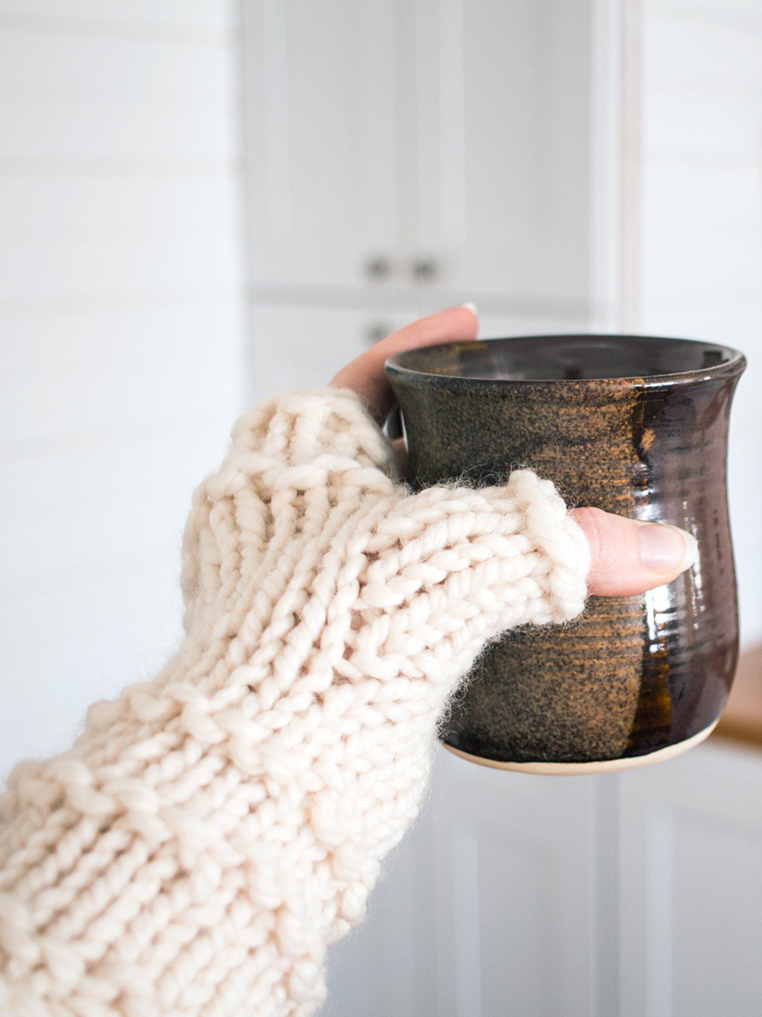 One Netflix Marathon = One Pair of These Chunky Knit Gloves - Wholehearted product image (1)