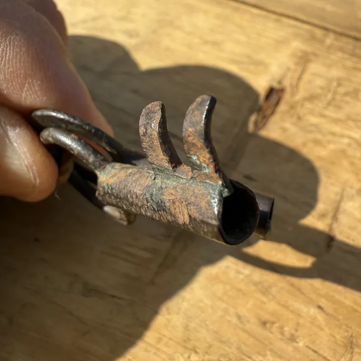 🎎 Antique Japanese dormitory key set - Yamada Room 5 | Japan Antique Roadshow product image (2)