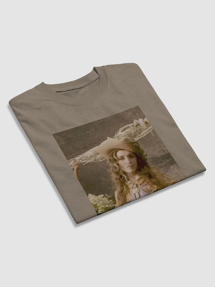 American Dreaming Sierra Ferrell Tshirt product image (14)