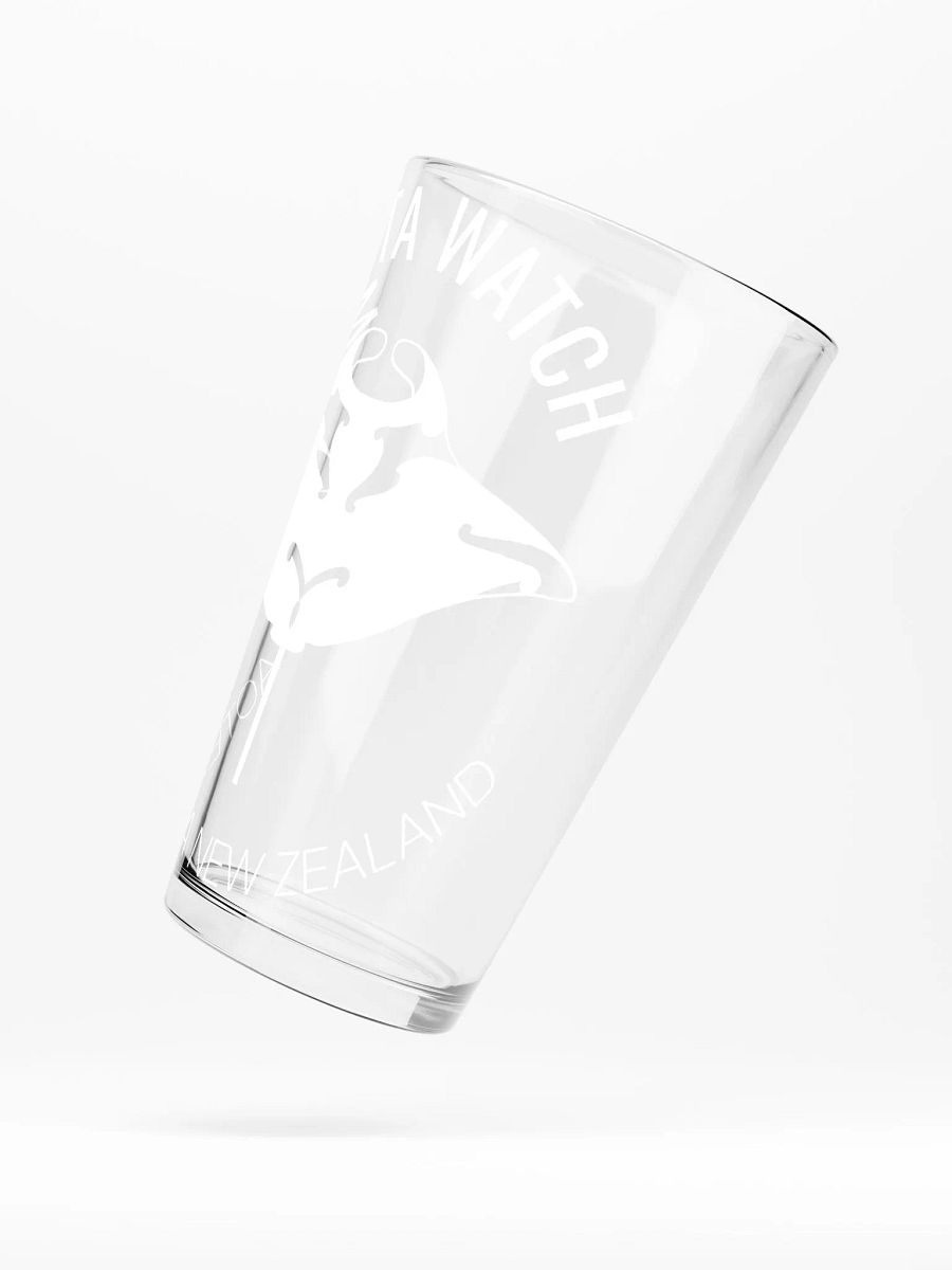NZ Manta Pint Glass product image (5)