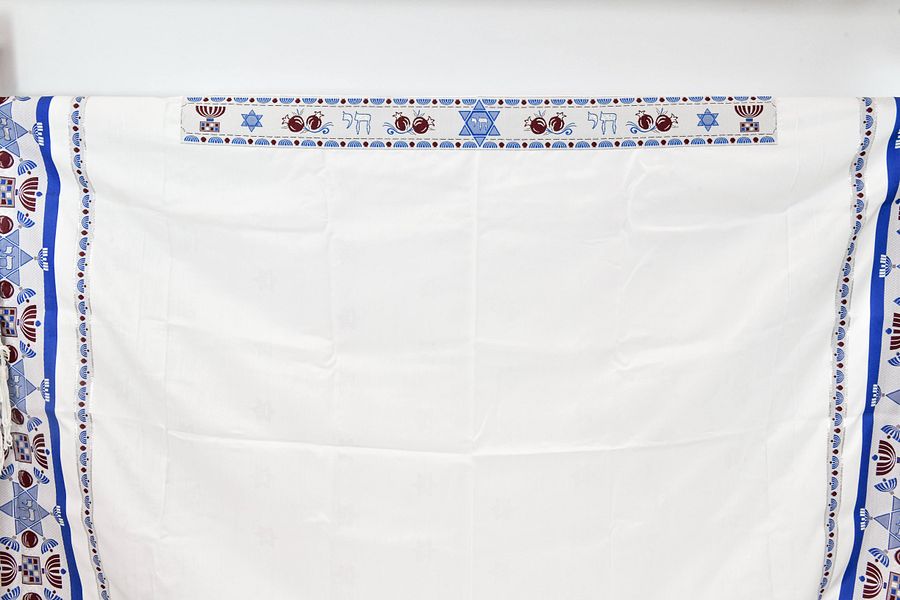 BLUE MENORAH -Small Tallit (Prayer Shawl) KIT product image (4)