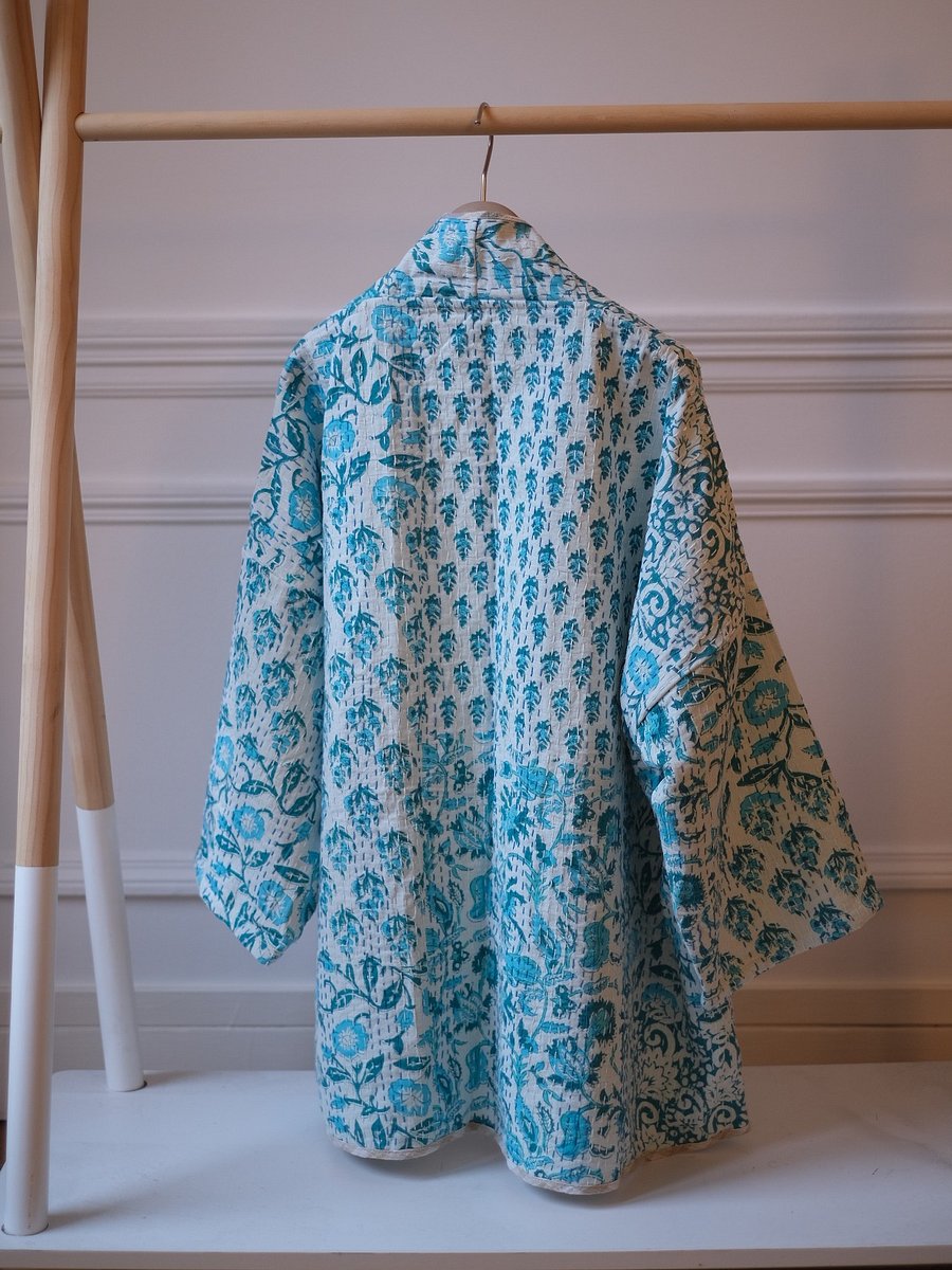 Artisanal Collection - Handmade Kimono Jacket with with Blue Suzani Embroderies product image (6)