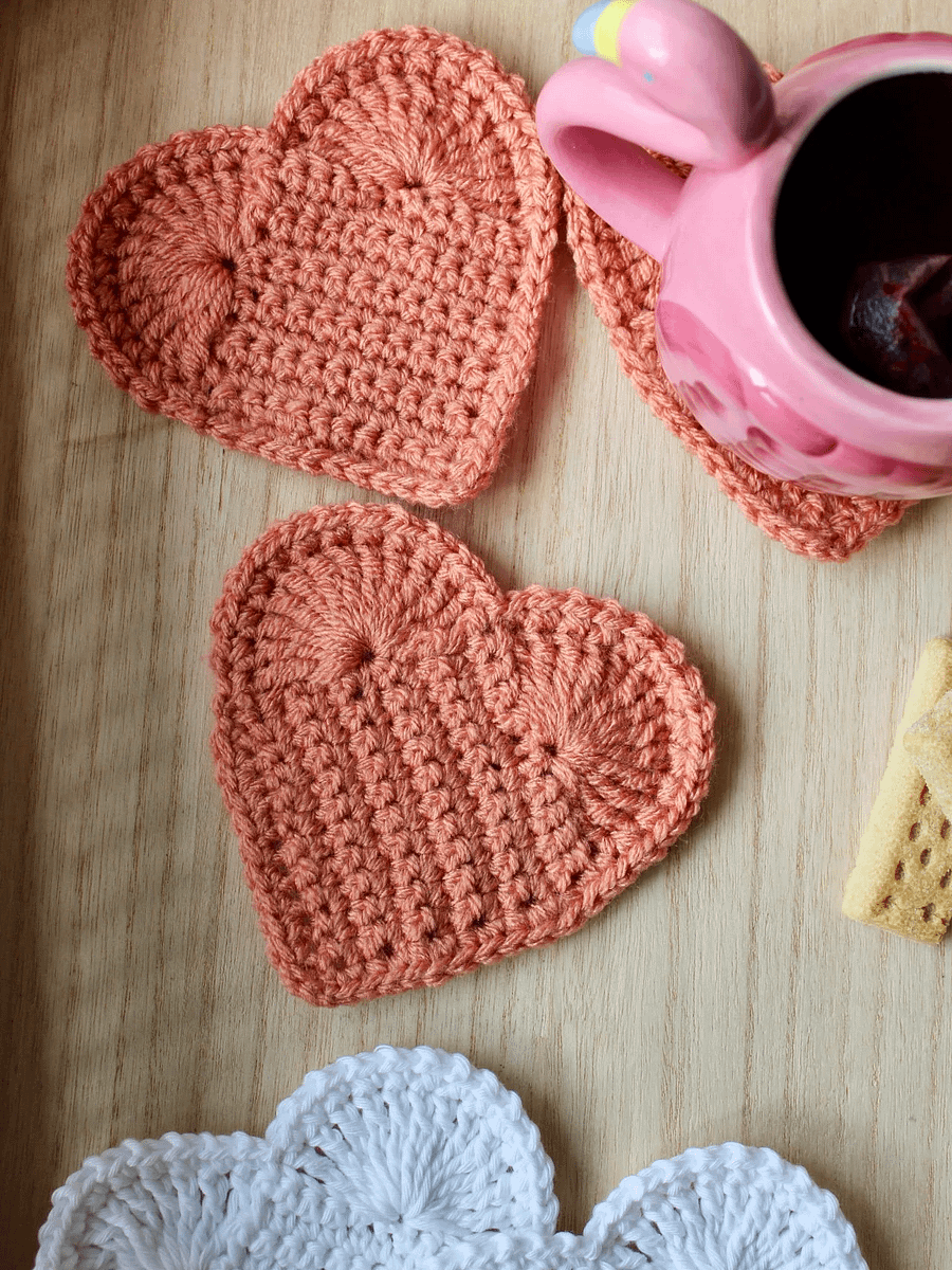 Yasmin Heart Coaster - crochet heart coaster PDF pattern/ coaster crochet pattern/ heart shaped coaster/ crochet heart appliqué/ crochet pattern digital download product image (5)