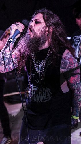 Dope photos by @simmo from porties show woth the @stormthecrown lads. #vocalist #metalcore #deathmetal #audhd #dopamine