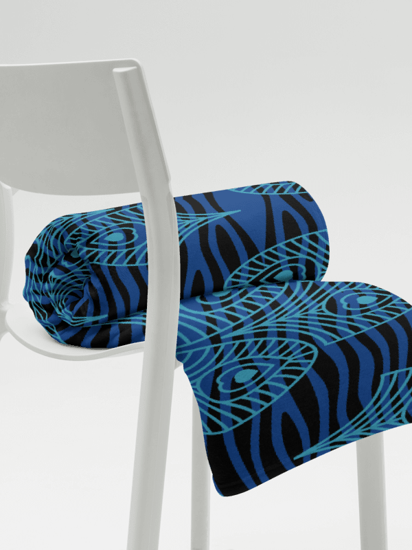 Blue Peacock Feathers Paradise Throw Blanket product image (6)