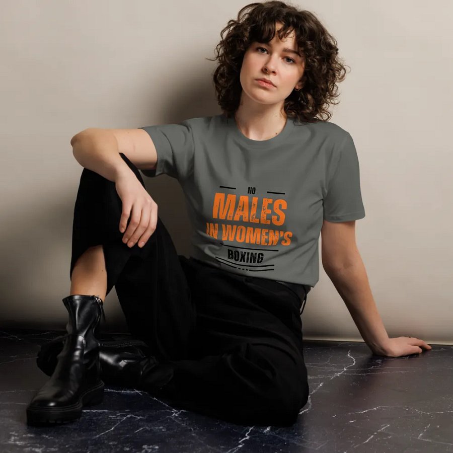 Support Italian Boxer Angela Carini Crew Neck T-Shirt product image (10)