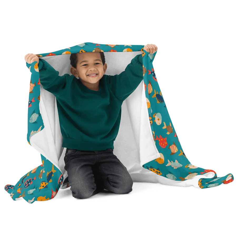 Fishes Being Fishes - Throw Blanket product image (3)