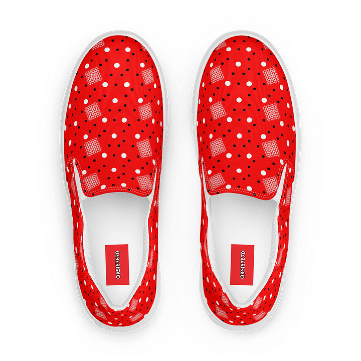 Checkered Chic Women's Slip-Ons product image (1)