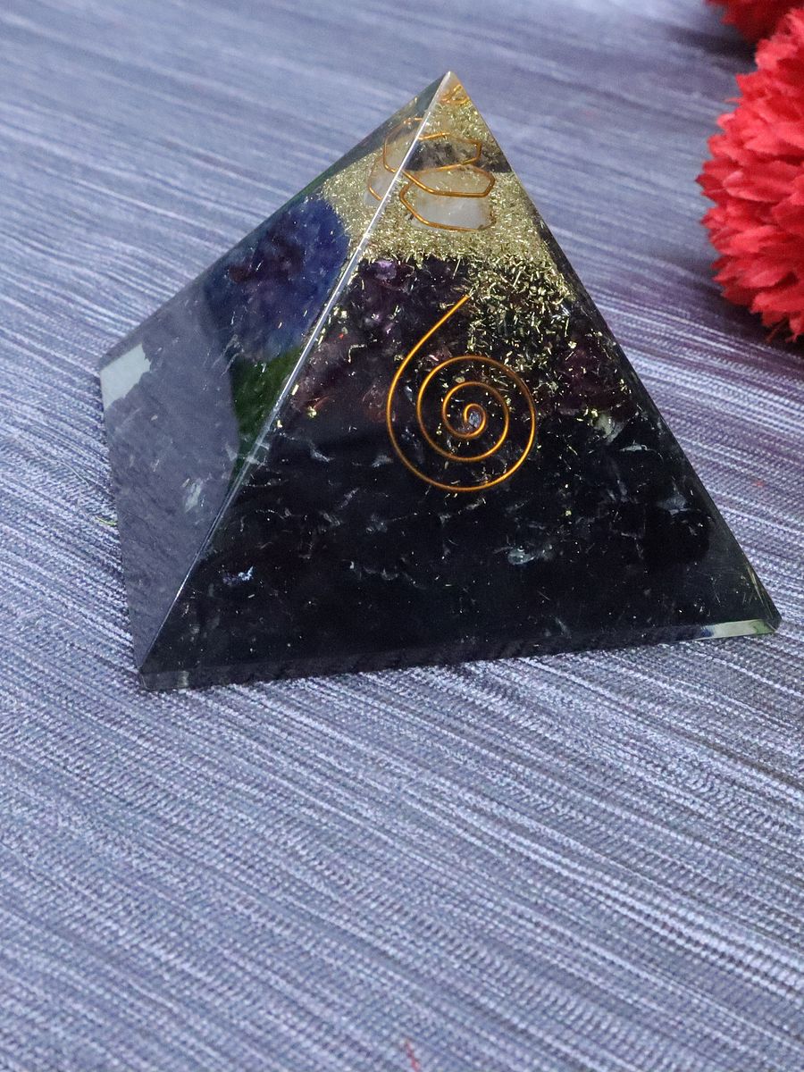 Black Tourmaline & Red Garnet Pyramid product image (1)