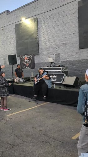 @joshuaraywalker pop up at @treesdallas 

headed to @adairssaloon