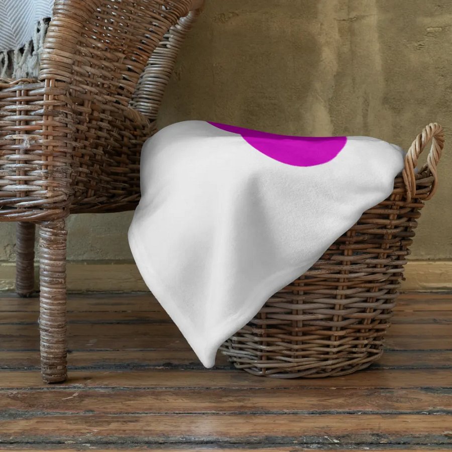 Toasty Senpai Blanket product image (9)