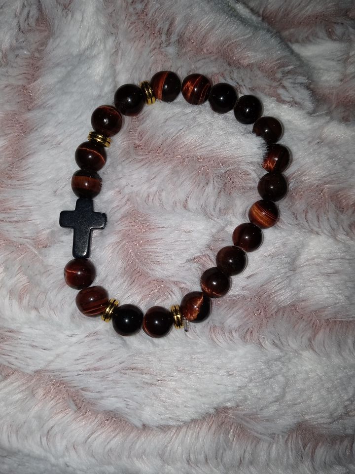 Boss momma tiger eye healing stone bracelet product image (1)
