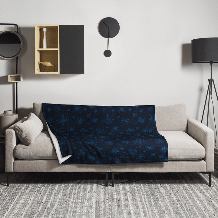 Snowzy Blanket product image (1)