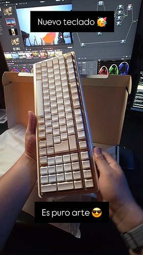 Emocionado por el nuevo teclado mecánico de @varmilo qué es puro arte, pronto Review completa en el canal 🥳🥳🥳