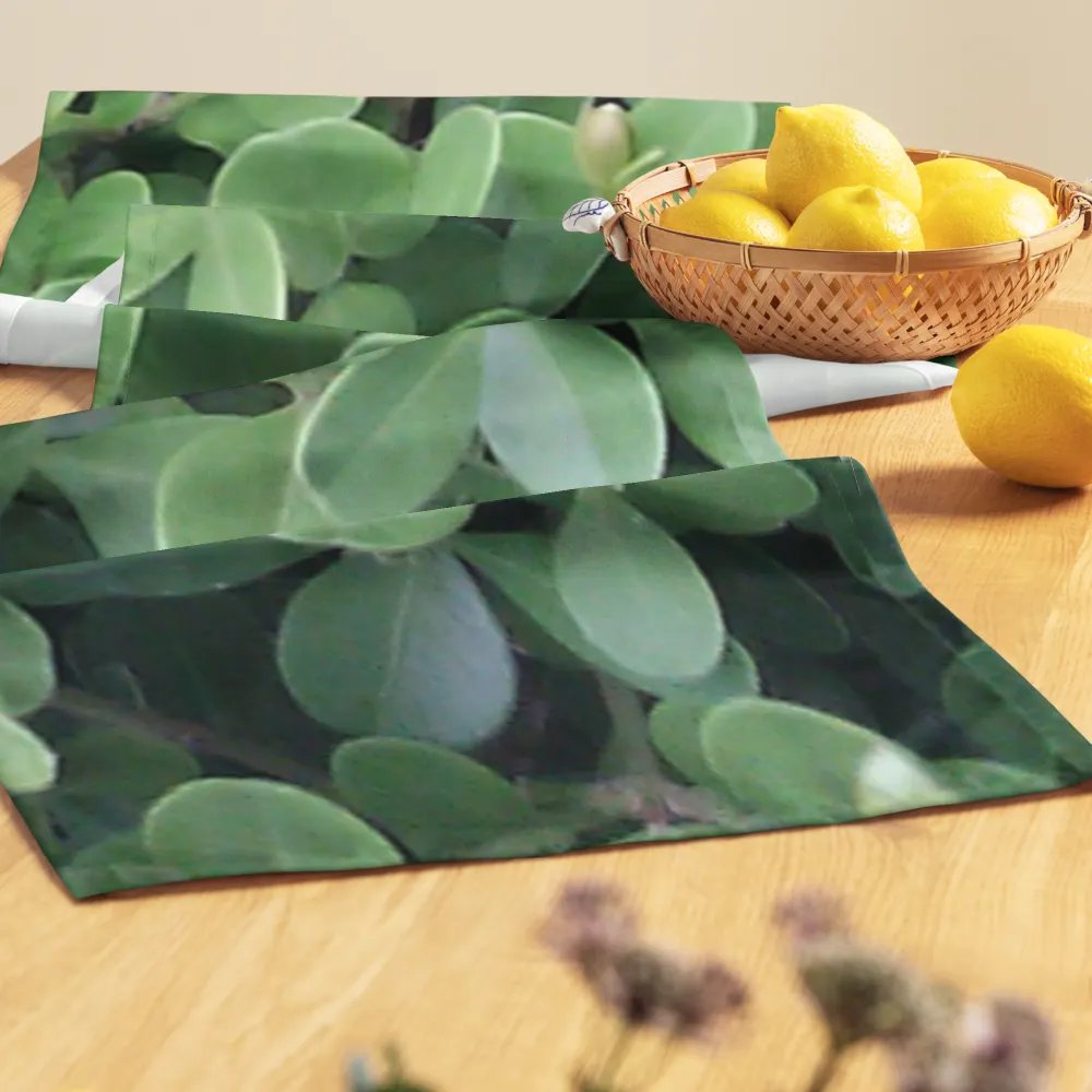 "Green Leaf" Table Runner product image (11)