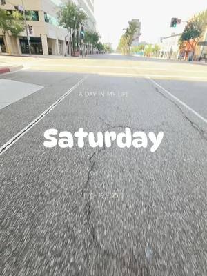 4.1-mile morning run ✅ Took advantage of closed streets before the event 🚧 Evening stroll through Glendale’s Cruise Night to see some classic cars 🚘🎶 Scored a goodie bag from Porto’s and a few free snacks along the way 😋 Not bad for a Saturday! #dayinthelife #dayinmylife #ditl #minivlog #morningrun     