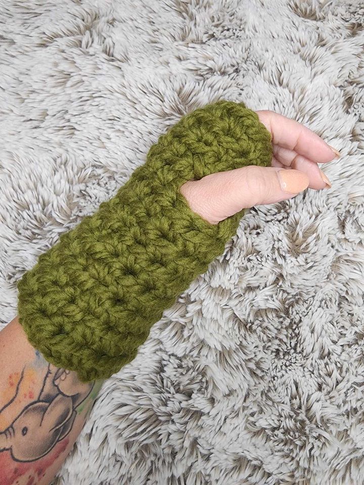 Fingerless Gloves product image (1)