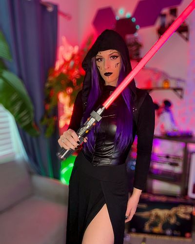 Which is your favorite?! 😈

I’ll take any excuse to dress up as a sith for 3 days in a row. Hope you’re all having a wonderfu...