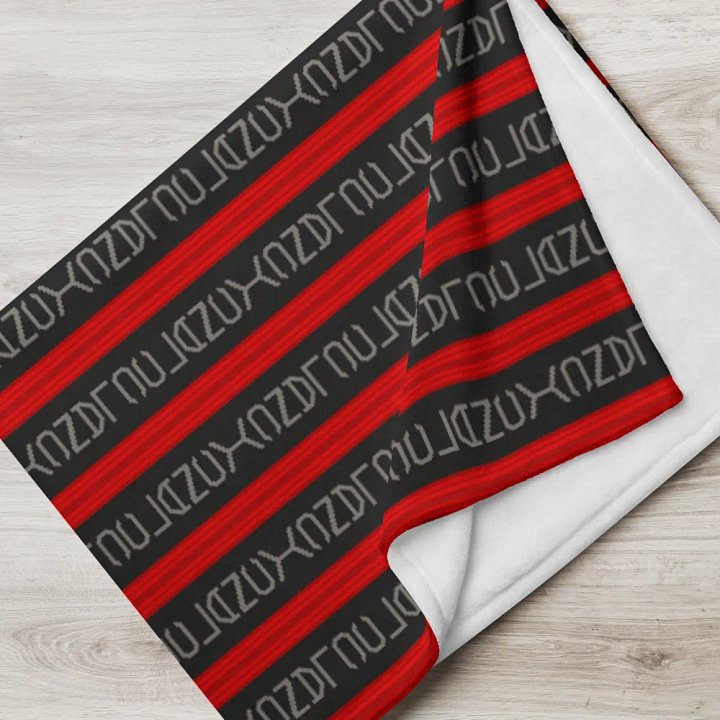Sahlo Folina - The Clanket (Balaclava-inspired Blanket) product image (2)